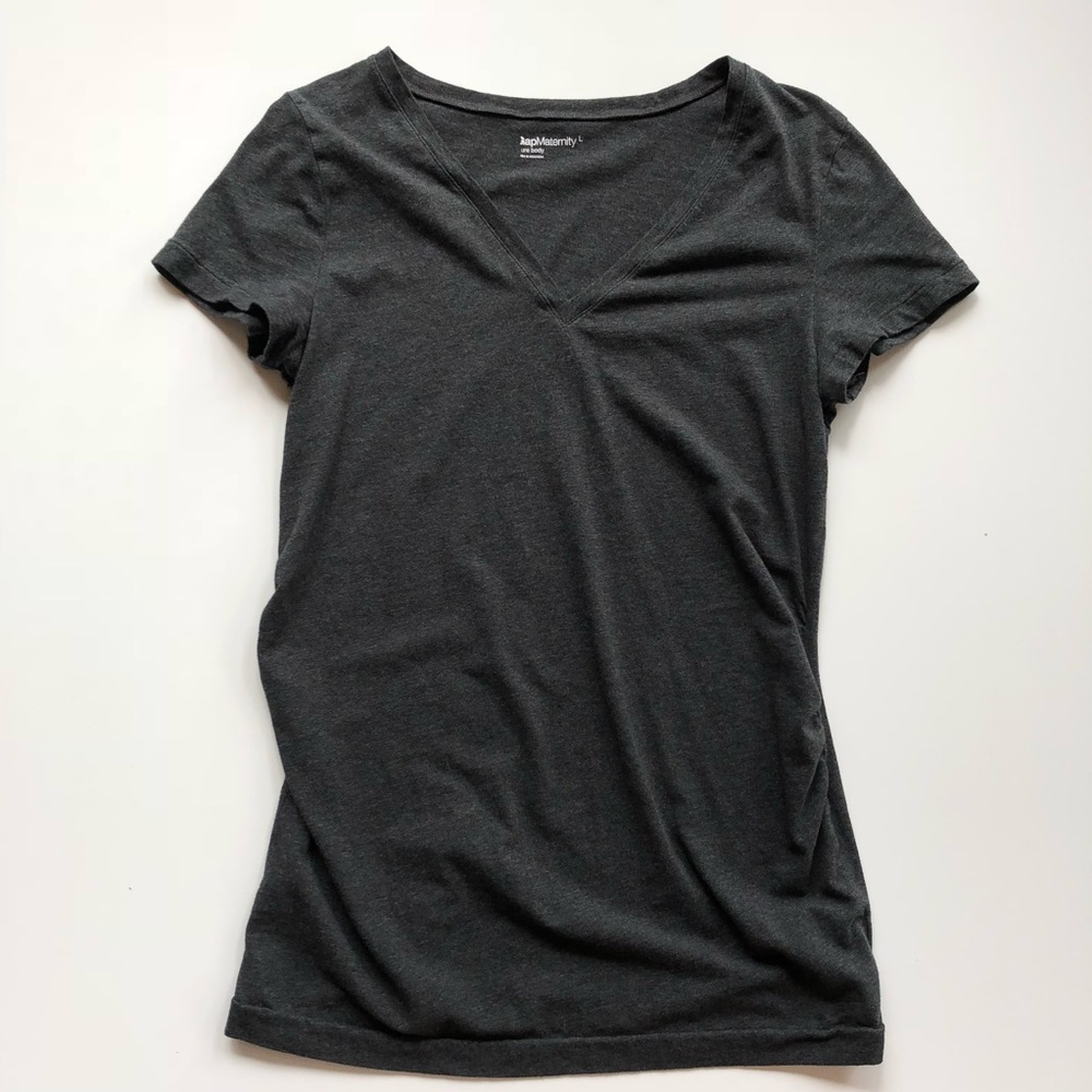 Gap Maternity Pure Body V-neck tee